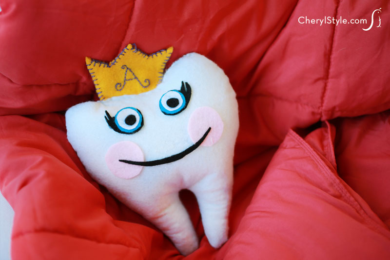 How to make a tooth fairy pillow out of felt for your kids