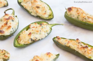 Spicy Chicken-Stuffed Jalapeños