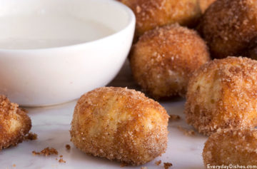 Cinnamon Sugar Pretzel Bites