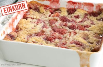 Einkorn Strawberry Cobbler