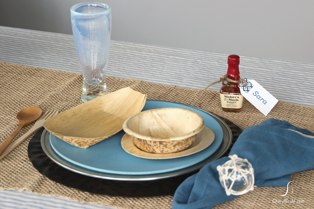 How to decorate a natural table with bamboo serveware