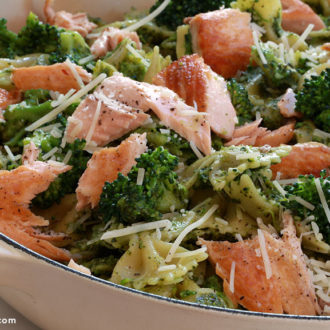 A delicious bowl of freshly made salmon pesto pasta with broccoli