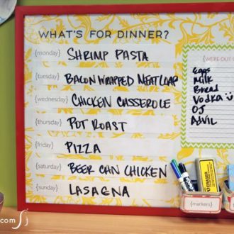 Make dinnertime easy with our DIY meal planning board!