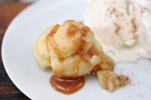 apple puffs with caramel sauce & ice cream | everydaydishes.com