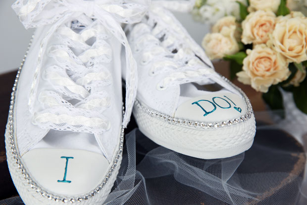 feel the love with 7 fall bridal shower ideas | DIY bling sneakers | Everyday Dishes & DIY.com