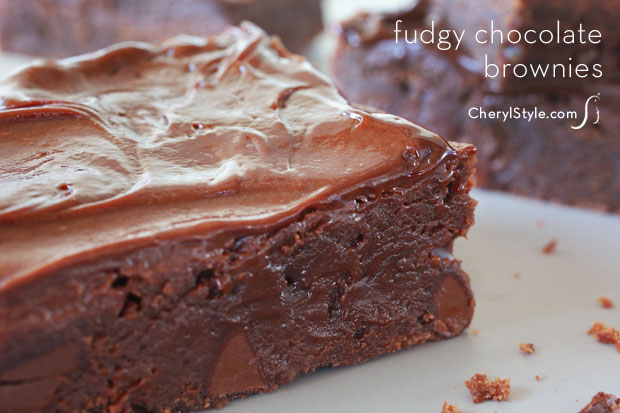 Chewy and fudgy chocolate brownies
