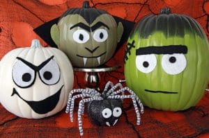no-carve DIY monster pumpkins | 7 easy halloween DIYs for you & your kiddos to create | Everyday Dishes & DIY.com