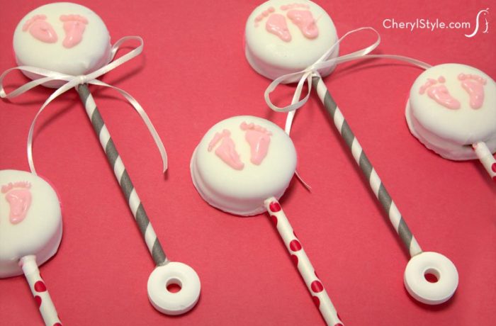 Cute DIY Oreo Cookie baby rattles, a great baby shower treat.