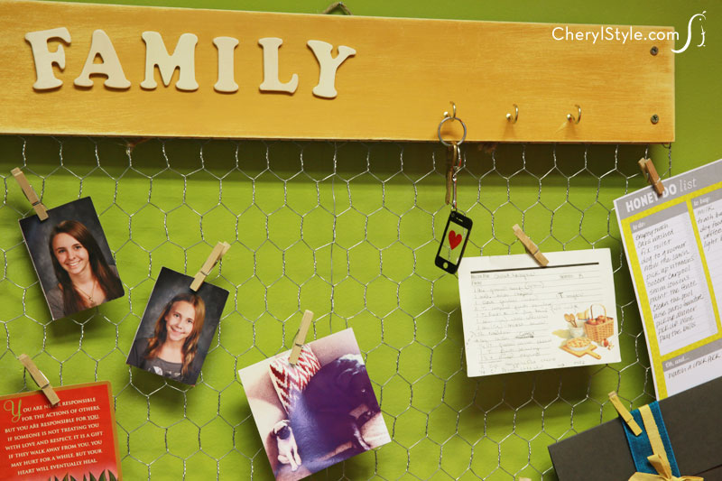 How to make a framed chicken wire display for photos, recipes and more