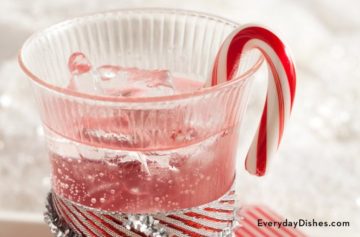 Pomegranate and grenadine sparkling mocktail