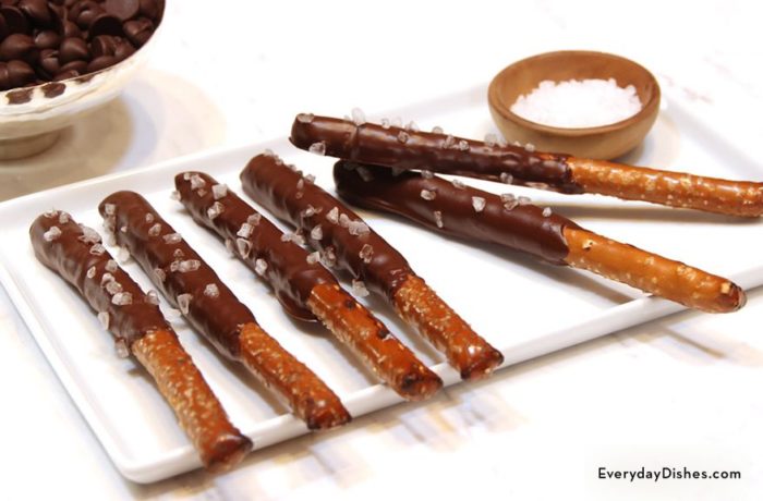 Some chocolate sipped pretzels, ready to enjoy