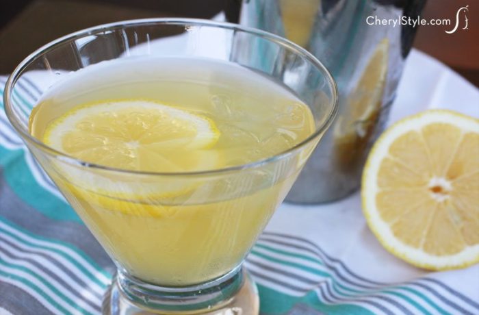 citrus vodka martini cocktail with st. germain & lemon lime soda | CherylStyle.com