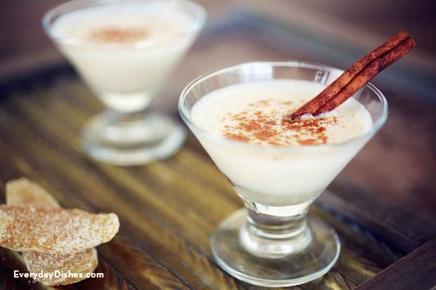 Two glasses of spiced gingerbread martinis, a refreshing holiday cocktail.