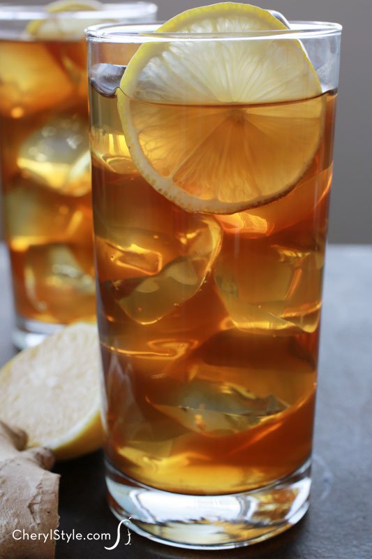 Refreshing honey ginger iced tea with lemon
