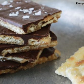 Sweet and salty chocolate bark made with saltine crackers