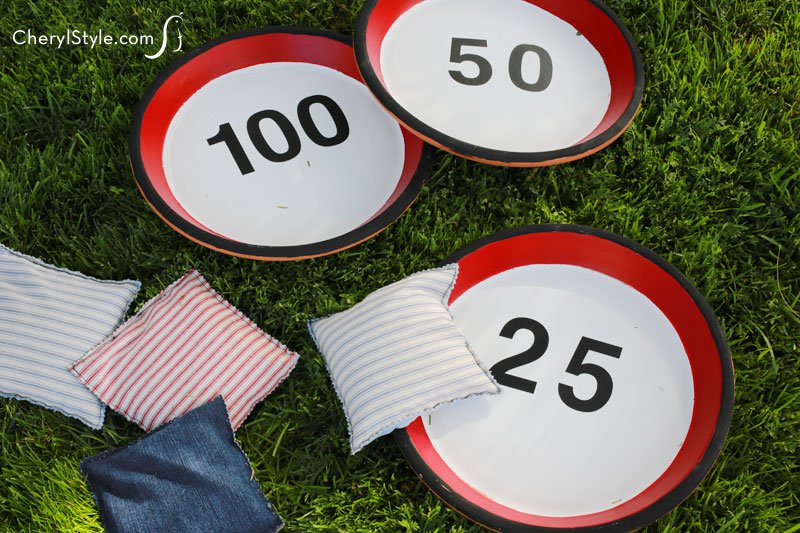 #upcycled DIY bean bag toss #game | instructions on Everyday Dishes & DIY.com