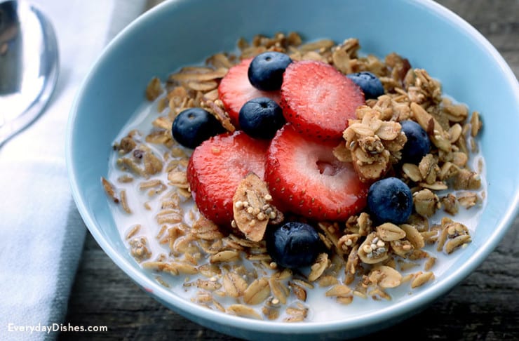 Homemade Granola With Quinoa And Chia Seeds Recipe