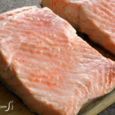 Quick and easy poached salmon, an easy dinner.