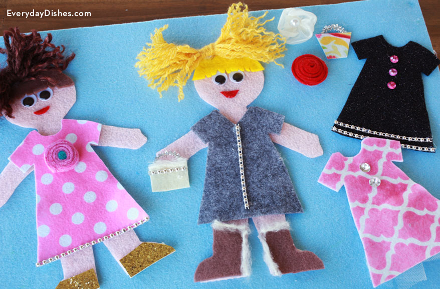 How to make felt dress up dolls