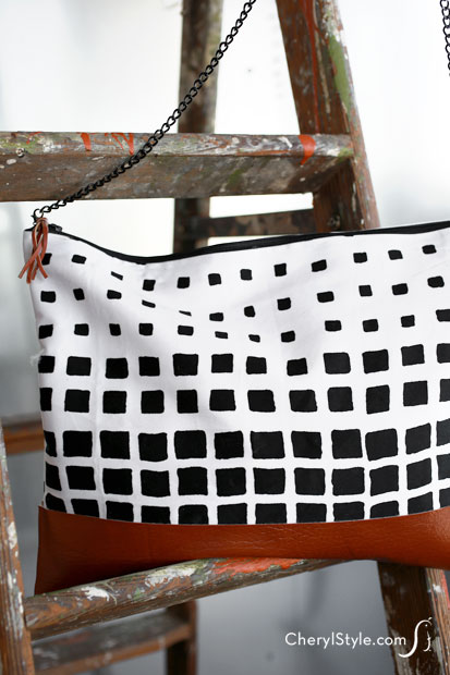 Don’t sew? No worries! This stylish no-sew purse is super easy to make