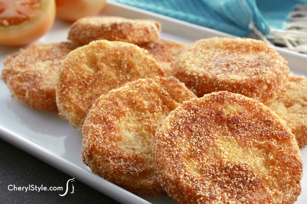 Crispy fried green tomatoes–bring on the southern comfort sides!