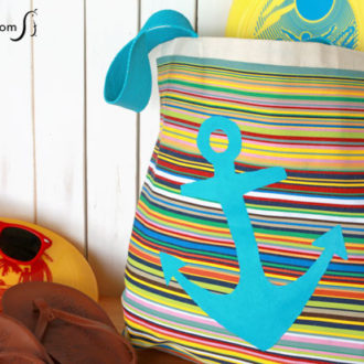 A no-sew DIY tote bag. Turn a swag bag into an awesome beach bag!