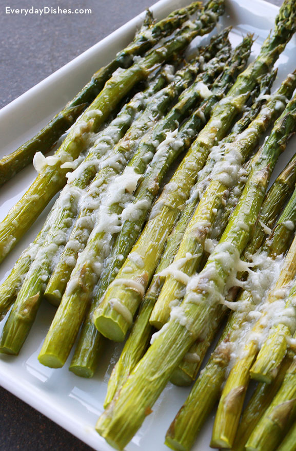 Easy Parmesan roasted asparagus recipe