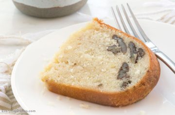 Pecan Rum Cake Recipe