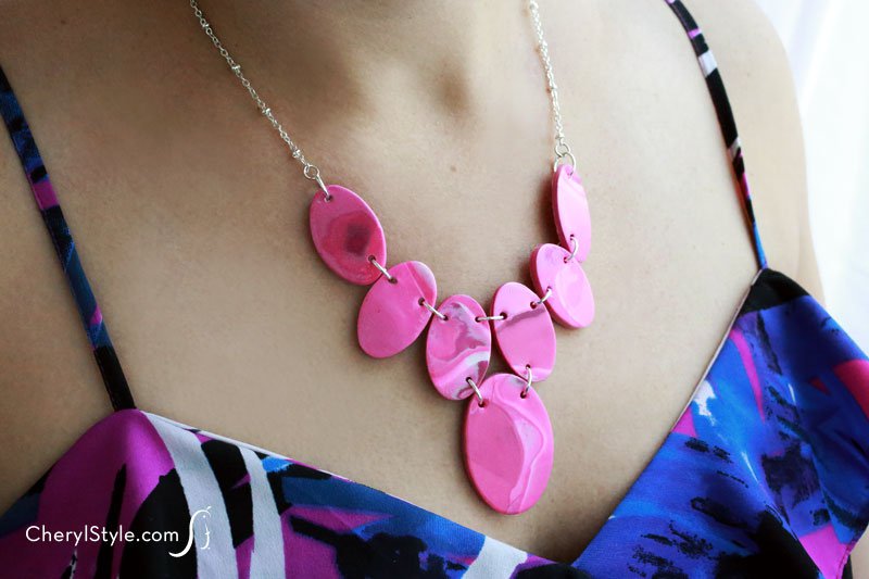 This Sculpey clay necklace is beautiful and easy to make!
