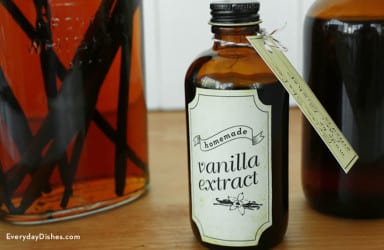Homemade vanilla extract recipe
