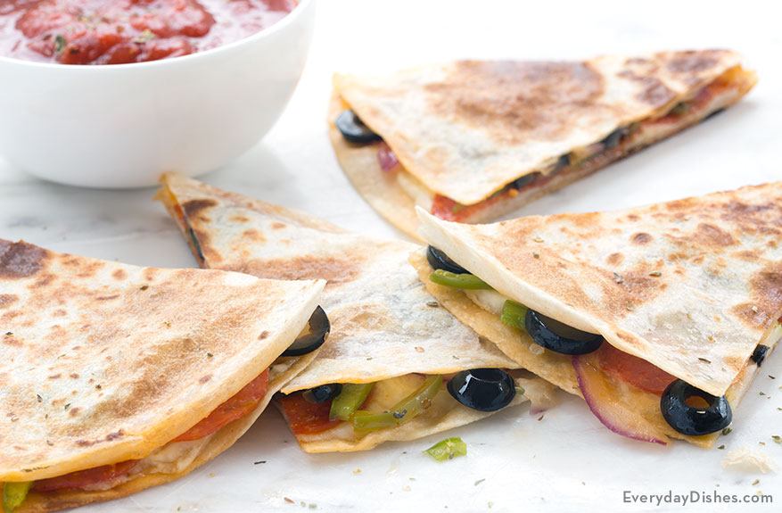 Easy Veggie Quesadilla Recipe with Bell Peppers and Onions