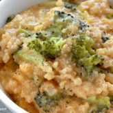 Cheesy quinoa and broccoli recipe