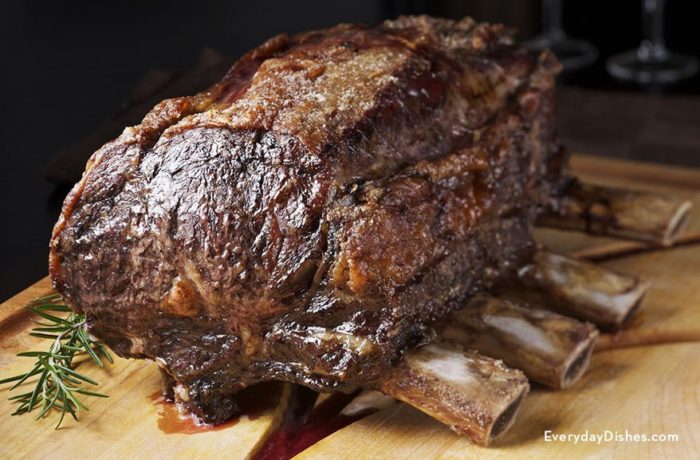 A freshly cooked, melt-in-your-mouth standing rib roast that's ready to serve for dinner.