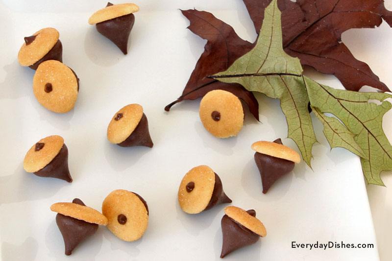 Hershey's Kiss acorn cookies for fall