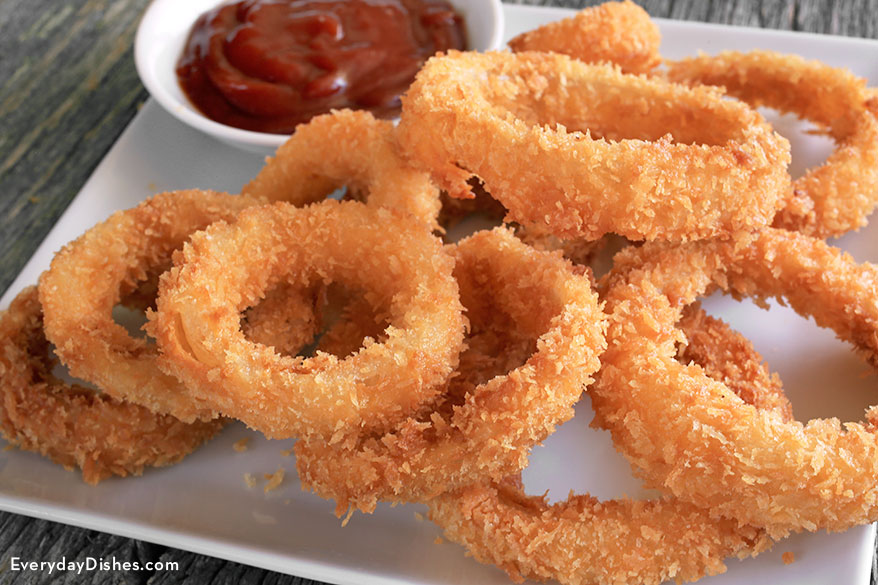 stout kamp Dronken worden Homemade Onion Rings Recipe - Everyday Dishes