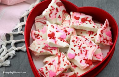 White chocolate Valentine bark recipe