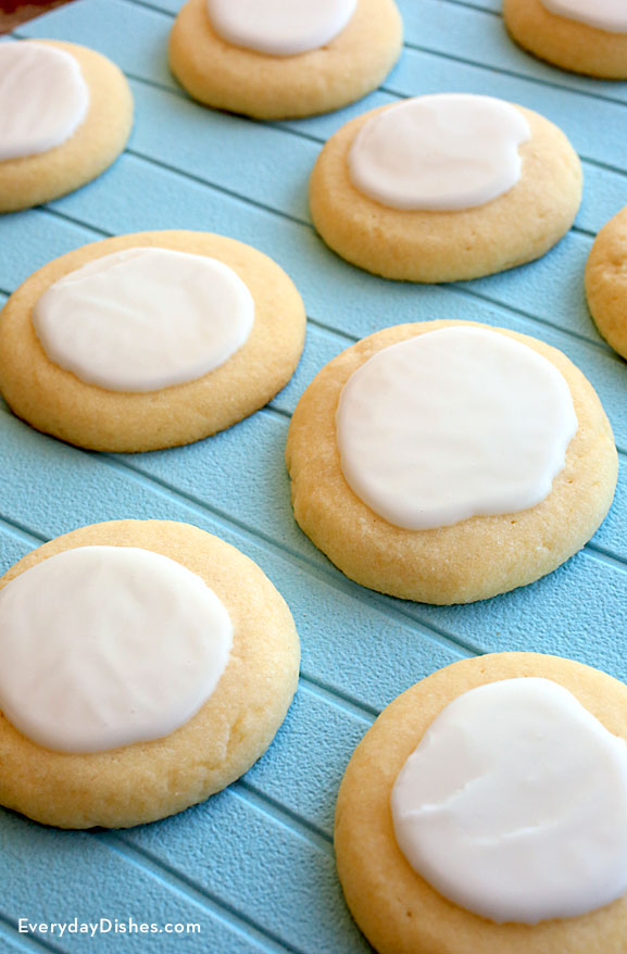 Almond meltaway cookies recipe