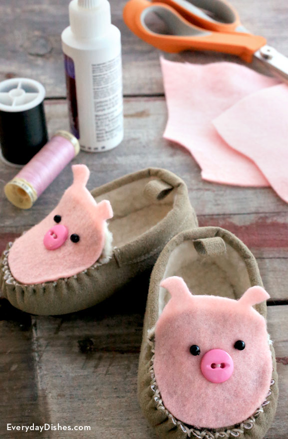 Animal baby shoes
