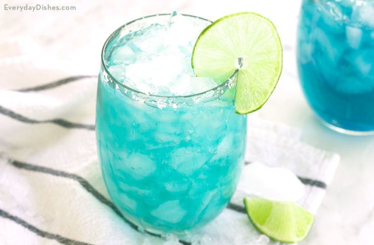 Citrusy and Tangy Blue Margarita Recipe