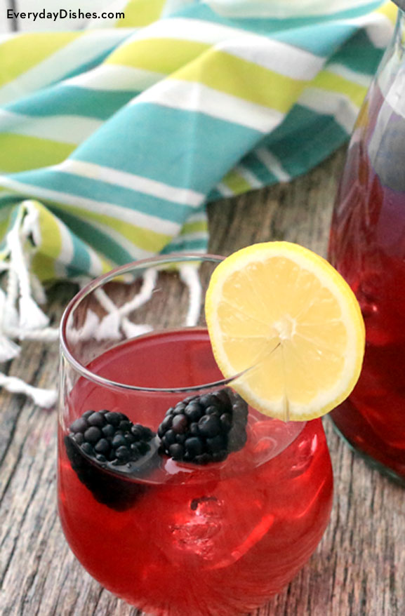 Homemade blackberry lemonade recipe
