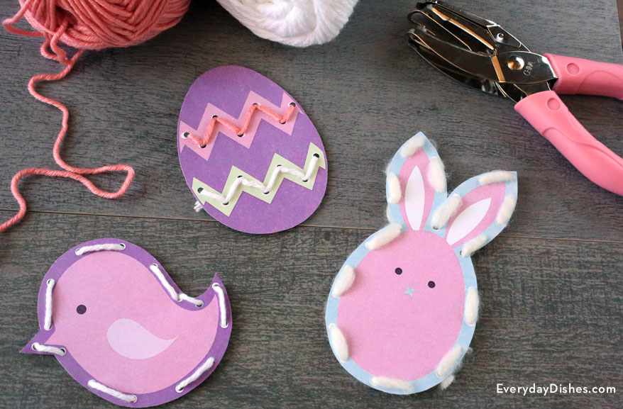 Lacing cards for Easter - Everyday Dishes & DIY