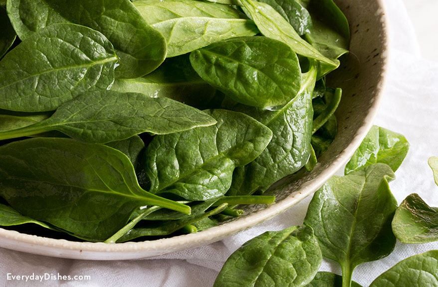 How to Squeeze Spinach | Video Tutorial – Everyday Dishes