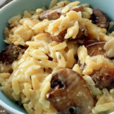 Creamy orzo with mushrooms recipe