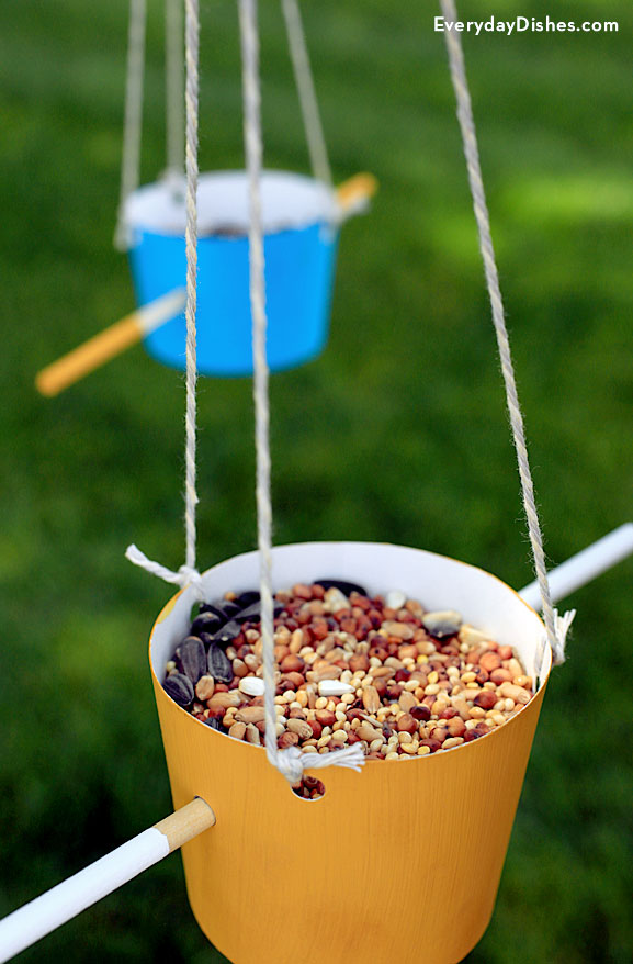 DIY bird feeder kids craft