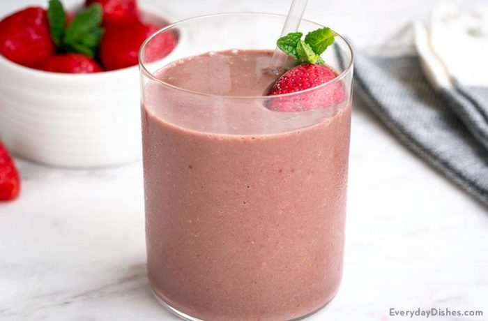 A delicious and healthy chocolate almond strawberry smoothie.