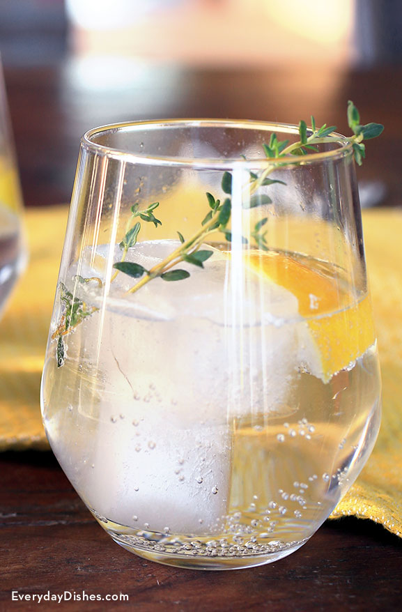 Sparkling lemon gin cocktail recipe