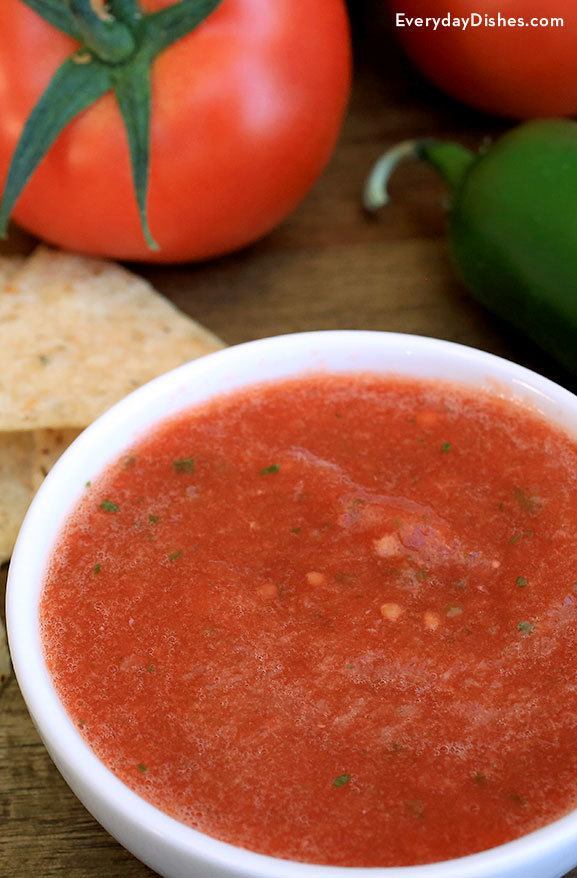 Spicy homemade salsa recipe video