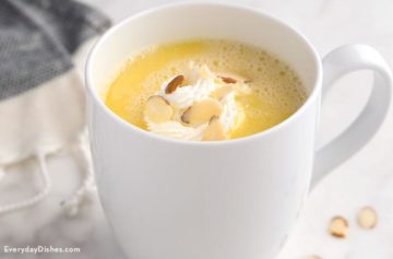 Almond White Chocolate Hot Cocoa Recipe
