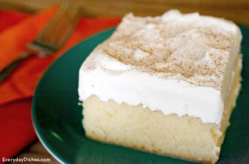 Eggnog tres leches cake recipe