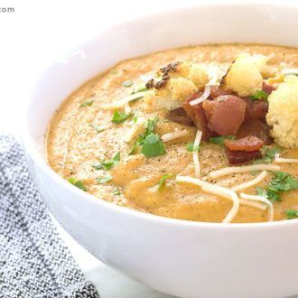 A bowl of delicious roasted cauliflower soup.